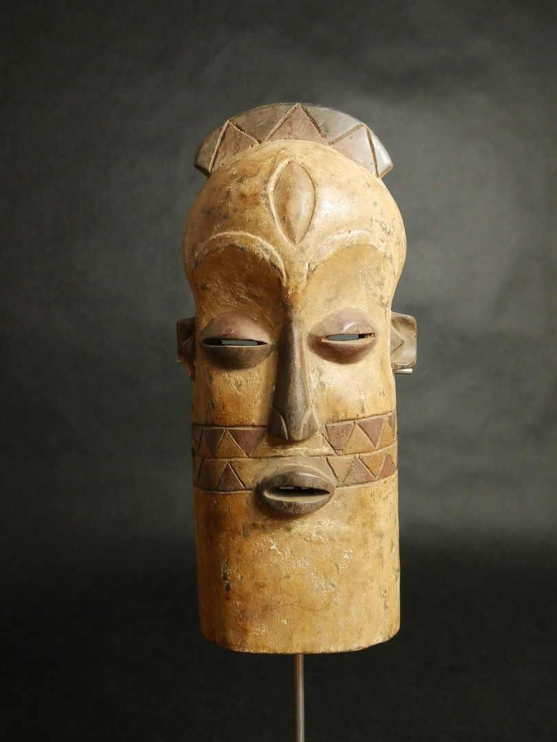maska Tetela Kongo